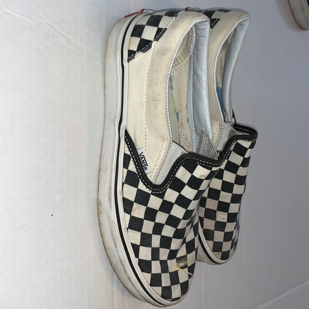 black and white checkered slide on vans